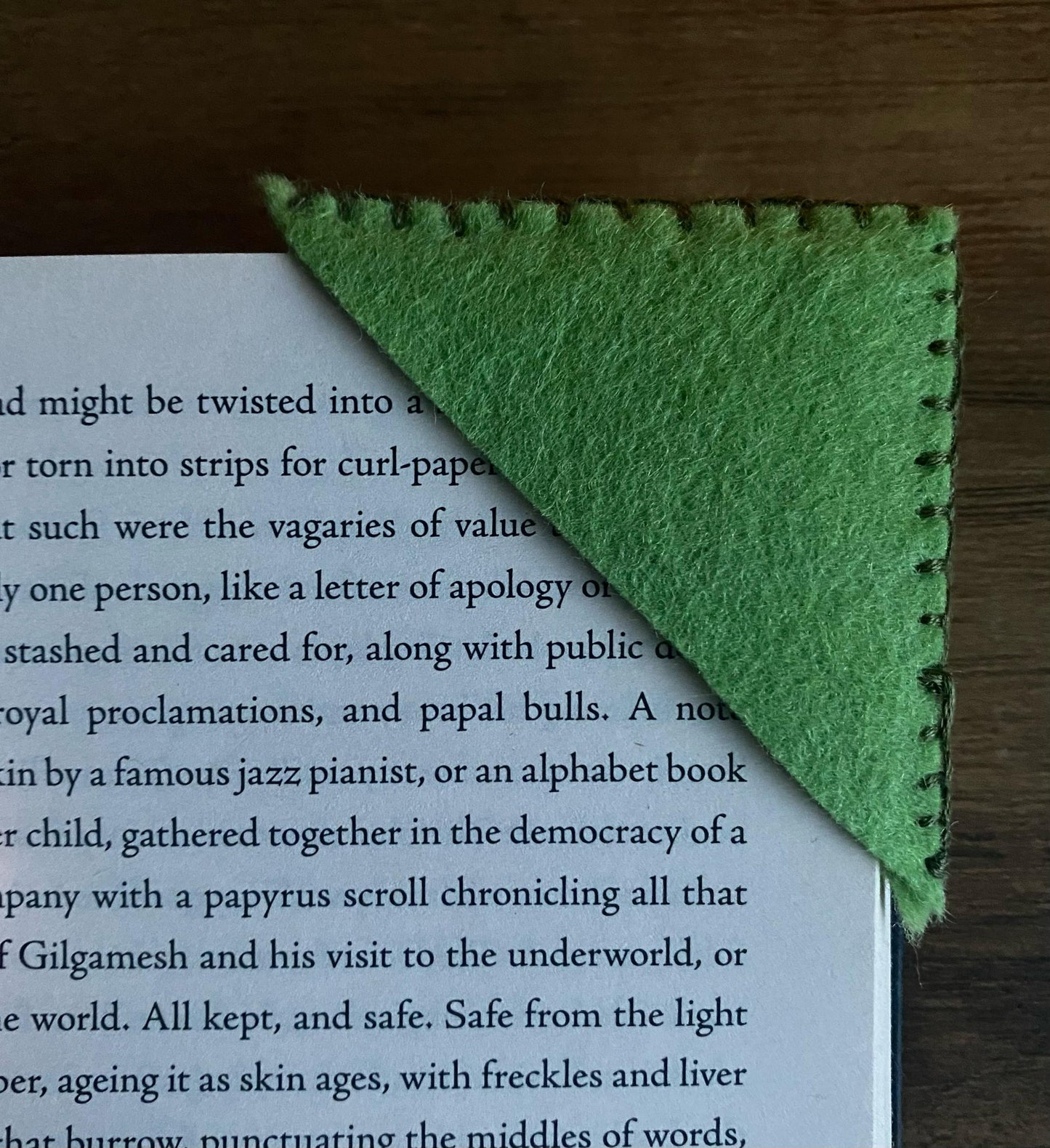 Hand Embroidered Bookmark - Green (Plain)
