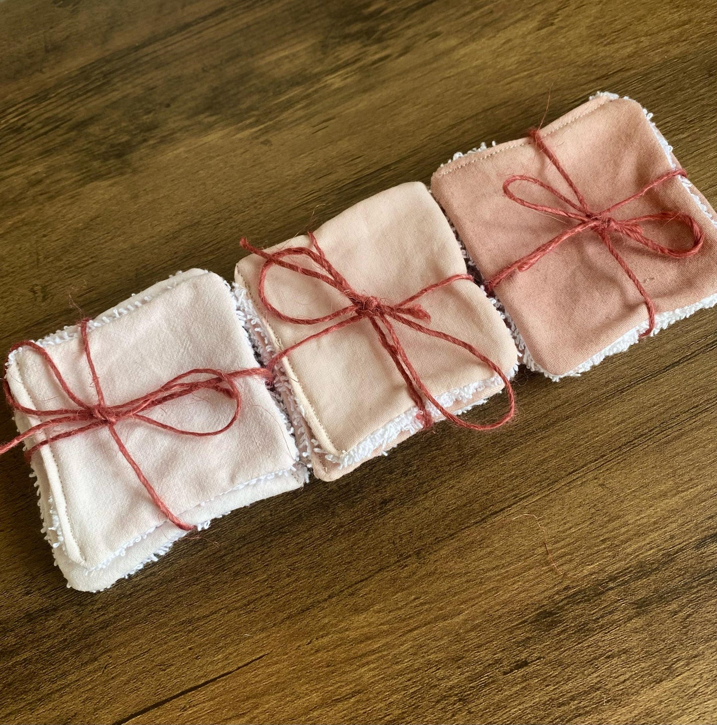 Reusable Cleansing Pads Pack of 3 - Pale Pink