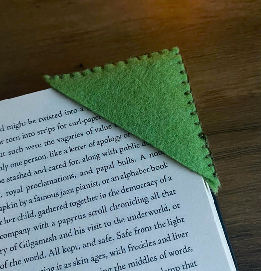 Hand Embroidered Bookmark - Green (Plain)