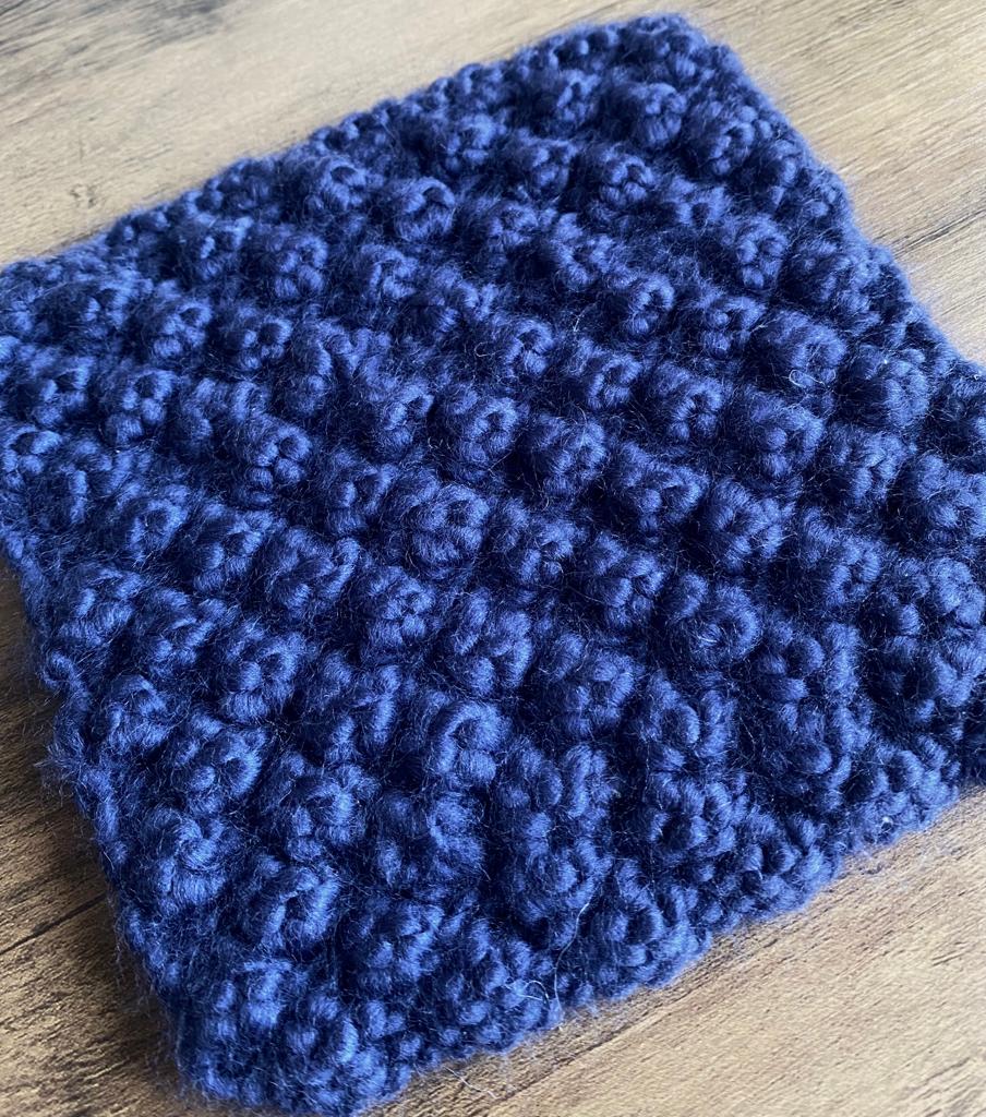 Knitted Hot Pan Holder - Blue