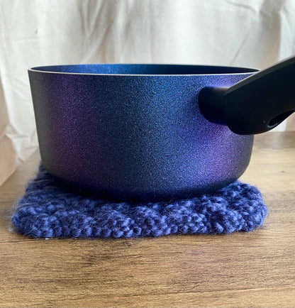 Knitted Hot Pan Holder - Blue