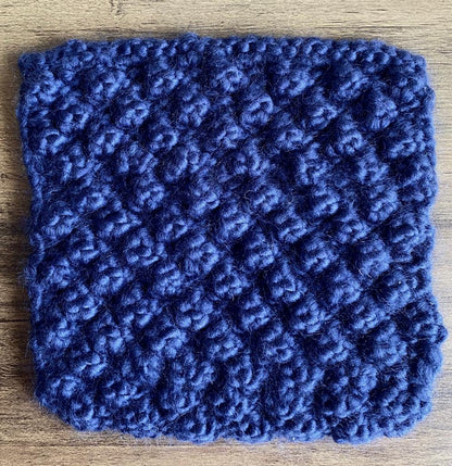 Knitted Hot Pan Holder - Blue