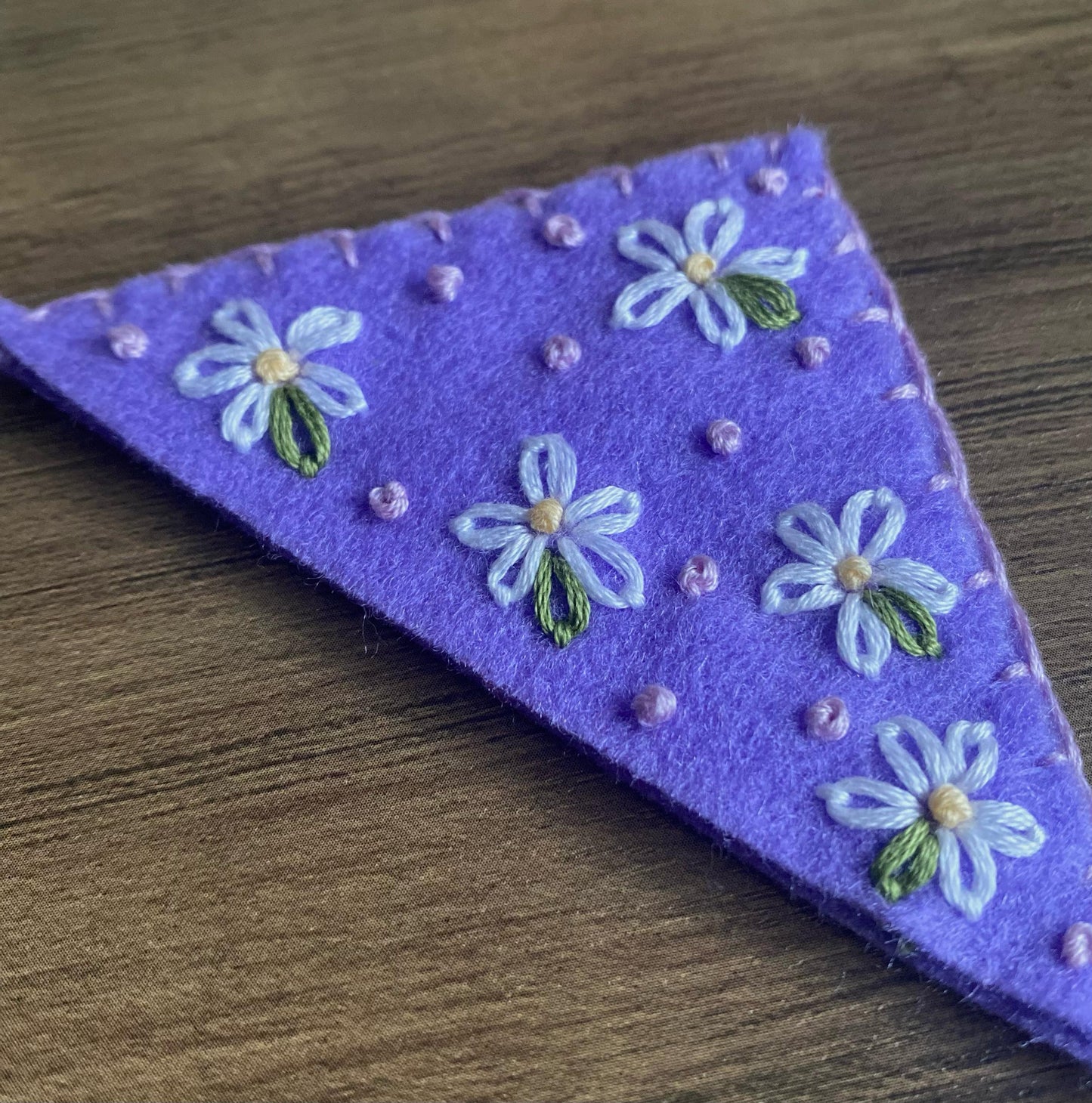 Hand Embroidered Bookmark - Lilac Daisy