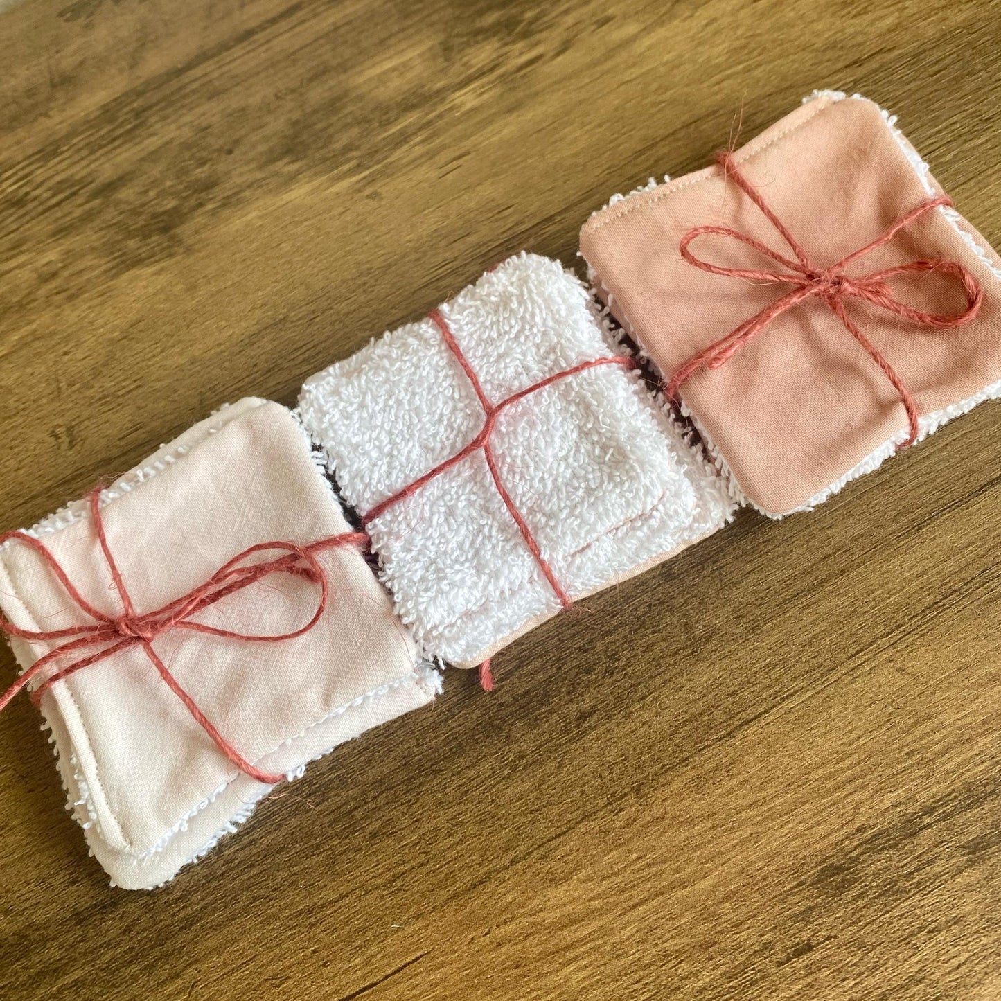 Reusable Cleansing Pads Pack of 3 - Pale Pink